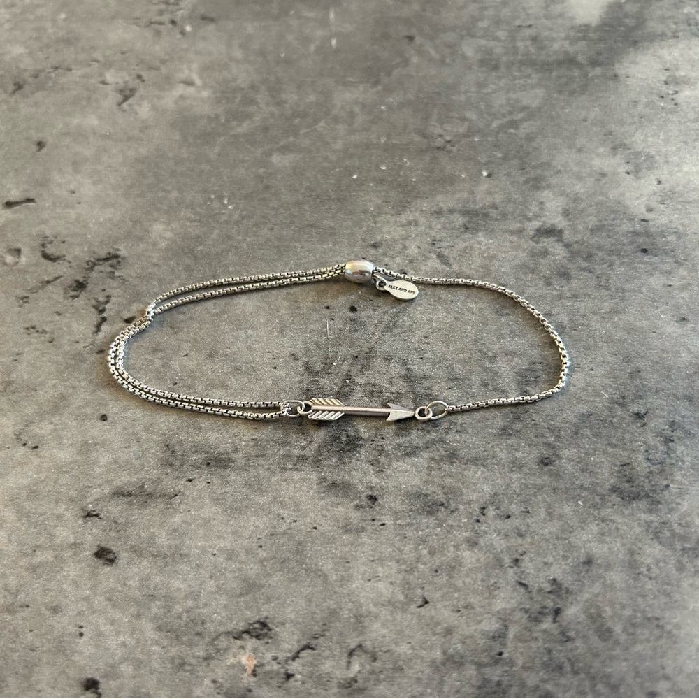Alex and Ani Expandable Arrow Bracelet
